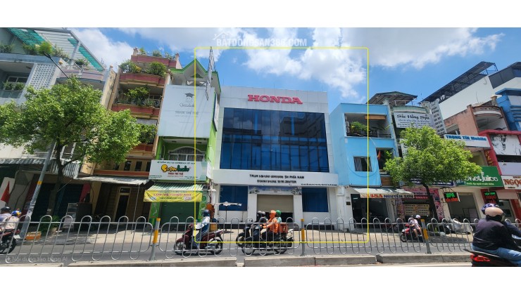 Cho thuê Tòa nhà Mặt Tiền Nguyễn Sơn Q.Tân Phú 384m²,3 TẦNG, NGANG 12M - CẠNH NGÃ TƯ